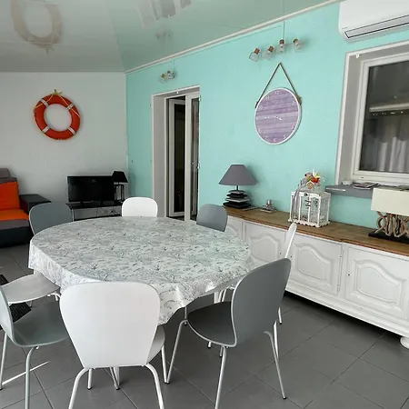 Du Grand Large Holiday home *